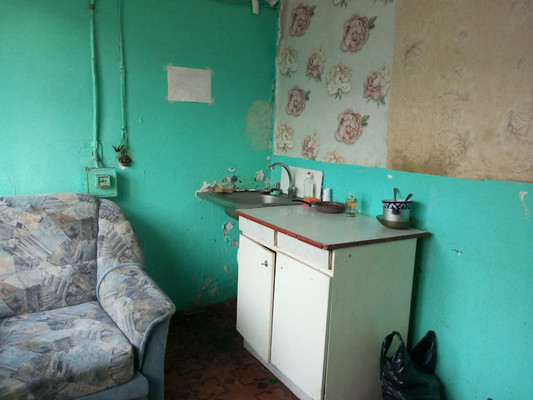 Продам комнату в 5-комн. квартире, Александра Корсунова пр-кт, 36к2, Великий Новгород г