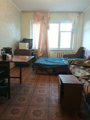 Продам комнату в 5-комн. квартире, Александра Корсунова пр-кт, 36к2, Великий Новгород г