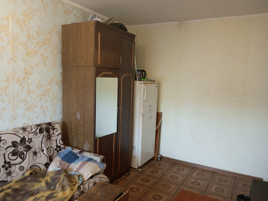 Продам комнату в 5-комн. квартире, Александра Корсунова пр-кт, 36к2, Великий Новгород г