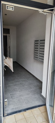 Продам двухкомнатную (2-комн.) квартиру, Васильковая ул, 12, Малое Васильково п