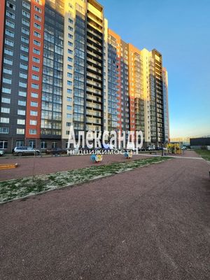 Продам однокомнатную (1-комн.) квартиру, Шувалова ул, 32, Мурино п