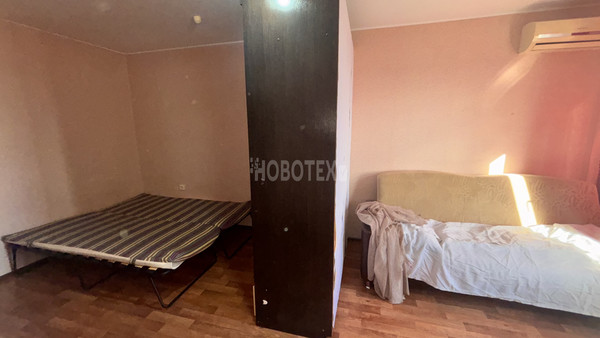 Сдам двухкомнатную (2-комн.) квартиру, Надежды ул, 1, Крымск г