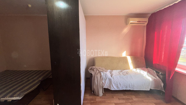 Сдам двухкомнатную (2-комн.) квартиру, Надежды ул, 1, Крымск г