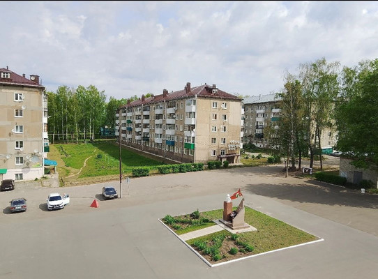 Продам двухкомнатную (2-комн.) квартиру, Солнечная ул, 20, Солнечный п
