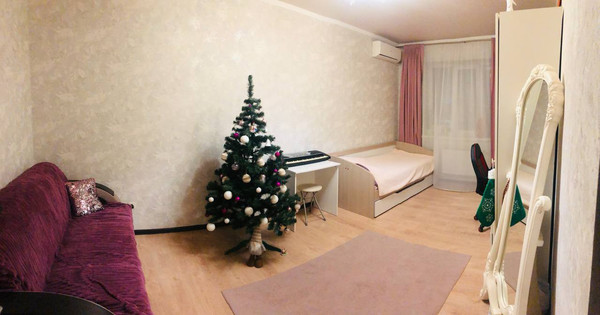 Продам двухкомнатную (2-комн.) квартиру, Кореновская ул, 21, Краснодар г