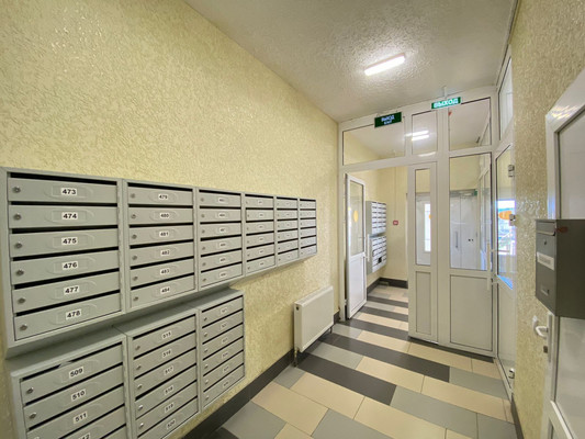 Продам двухкомнатную (2-комн.) квартиру, 2-я Краснодарская ул, 169кб, Ростов-на-Дону г