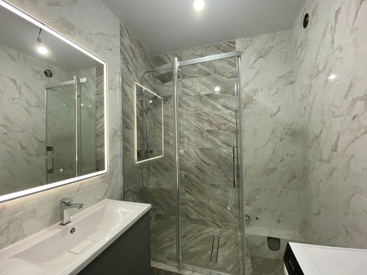 Продам трехкомнатную (3-комн.) квартиру, Жмайлова ул, 19а, Ростов-на-Дону г
