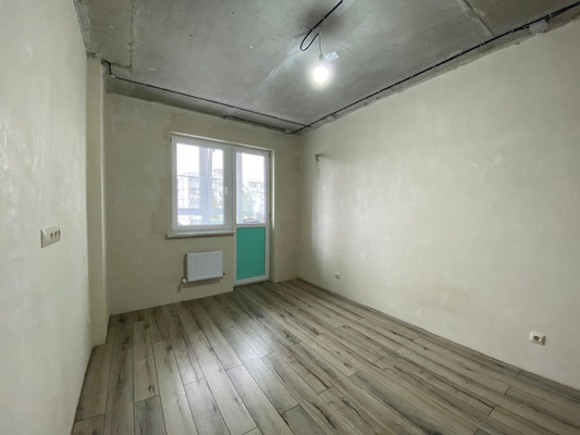 Продам трехкомнатную (3-комн.) квартиру, Жмайлова ул, 19а, Ростов-на-Дону г