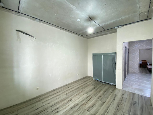 Продам трехкомнатную (3-комн.) квартиру, Жмайлова ул, 19а, Ростов-на-Дону г