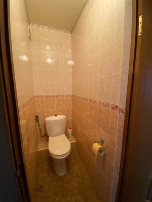 Продам трехкомнатную (3-комн.) квартиру, 339-й Стрелковой Дивизии ул, 17к3, Ростов-на-Дону г