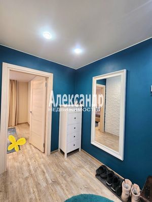 Продам однокомнатную (1-комн.) квартиру, Молодежный б-р, 19, Кириши г