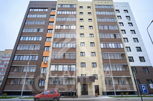 Продам двухкомнатную (2-комн.) квартиру, Папанина ул, 38к1, Сыктывкар г
