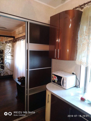 Продам однокомнатную (1-комн.) квартиру, Киевская ул, 1к1, Симферополь г
