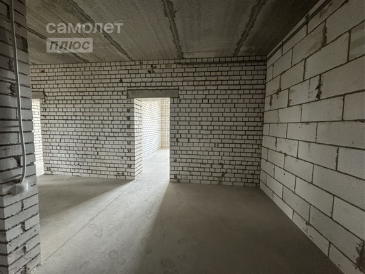 Продам трехкомнатную (3-комн.) квартиру, Красных Зорь ул, 8, Иваново г