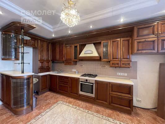 Продам трехкомнатную (3-комн.) квартиру, Комсомольская ул, 17, Иваново г
