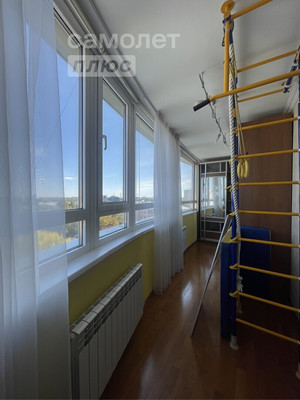Продам трехкомнатную (3-комн.) квартиру, Комсомольская ул, 17, Иваново г