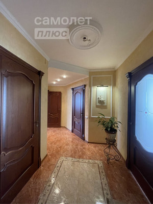 Продам трехкомнатную (3-комн.) квартиру, Комсомольская ул, 17, Иваново г