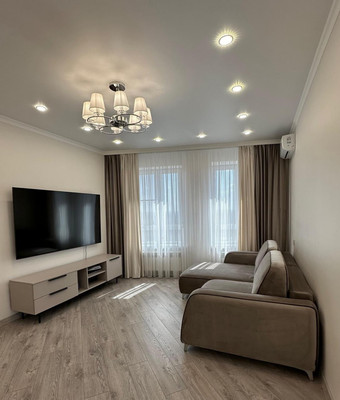 Продам трехкомнатную (3-комн.) квартиру, Береговая ул, 117б, Ростов-на-Дону г