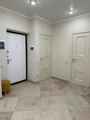 Продам трехкомнатную (3-комн.) квартиру, Береговая ул, 117б, Ростов-на-Дону г