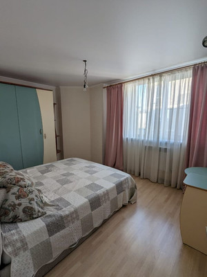 Продам двухкомнатную (2-комн.) квартиру, Тружеников ул, 33, Ростов-на-Дону г