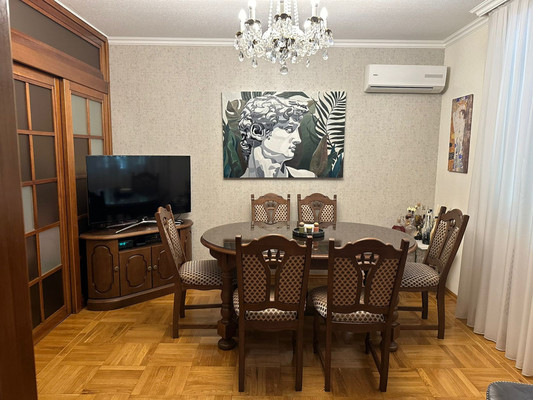 Продам трехкомнатную (3-комн.) квартиру, Таганрогская ул, 139/11, Ростов-на-Дону г