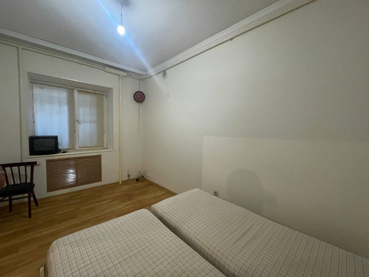 Продам трехкомнатную (3-комн.) квартиру, 34-я линия ул, 32-34, Ростов-на-Дону г