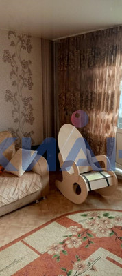Продам двухкомнатную (2-комн.) квартиру, Львовская ул, 32, Красноярск г