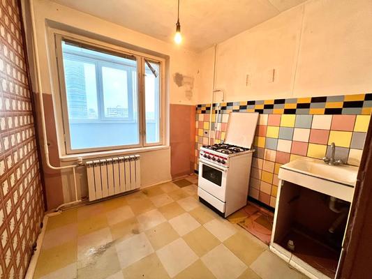 Продам двухкомнатную (2-комн.) квартиру, Будайская ул, 7, Москва г