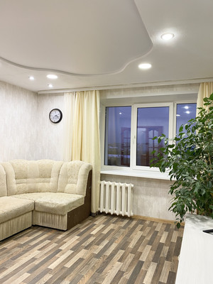 Продам многокомнатную квартиру, Лепсе ул, 54, Киров г