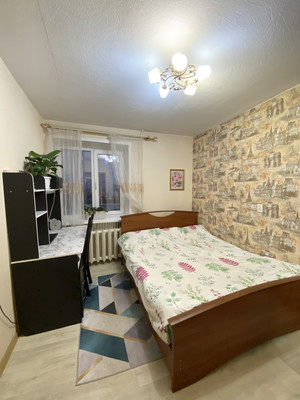 Продам многокомнатную квартиру, Лепсе ул, 54, Киров г