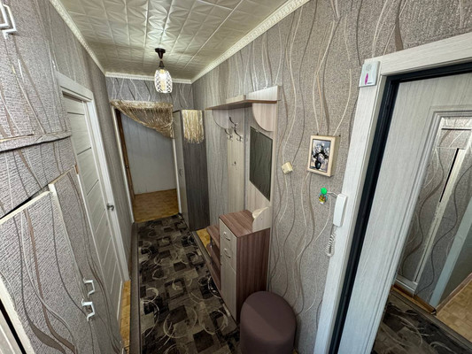 Продам трехкомнатную (3-комн.) квартиру, Юности б-р, 10, Комсомольск-на-Амуре г