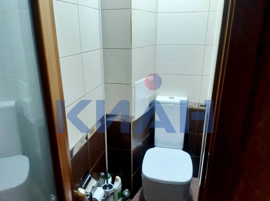 Продам трехкомнатную (3-комн.) квартиру, Кутузова ул, 73а, Красноярск г