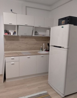 Сдам однокомнатную (1-комн.) квартиру, Привокзальная ул, 114, Майкоп г