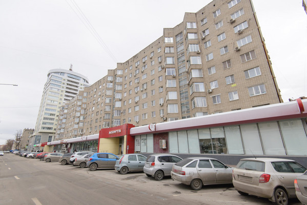 Продам двухкомнатную (2-комн.) квартиру, Социалистическая ул, 144/146, Ростов-на-Дону г