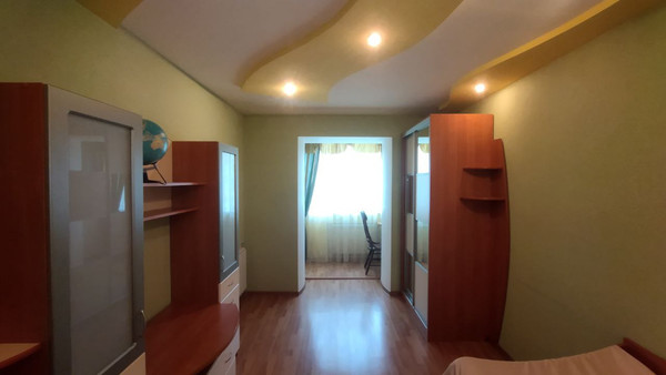 Продам трехкомнатную (3-комн.) квартиру, Смирнова ул, 83, Иваново г
