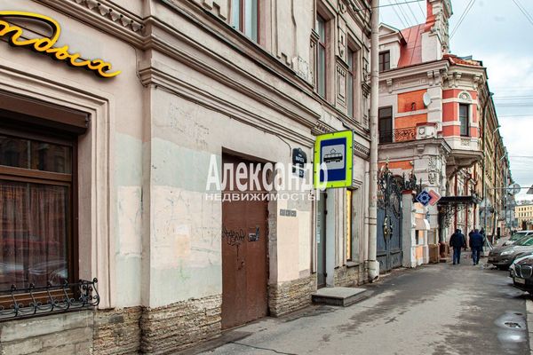 Продам трехкомнатную (3-комн.) квартиру, Марата ул, 65/20, Санкт-Петербург г