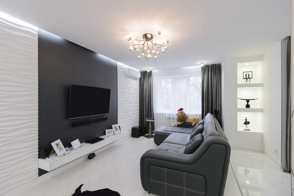 Продам трехкомнатную (3-комн.) квартиру, Матросова ул, 35, Ростов-на-Дону г