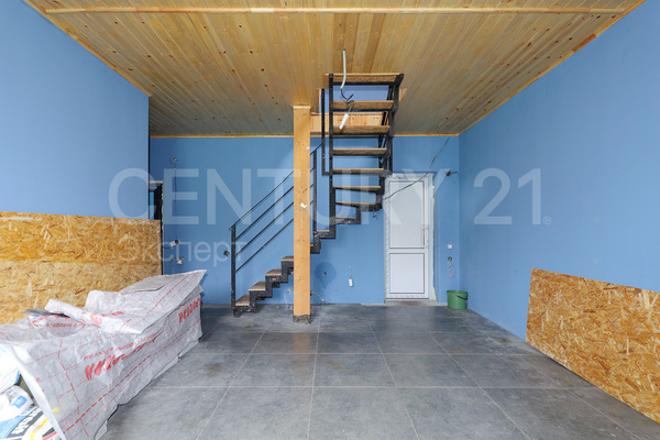 Продам коммерческое помещение 122,4 м2, Ремесленная ул, 3 , Калининград г