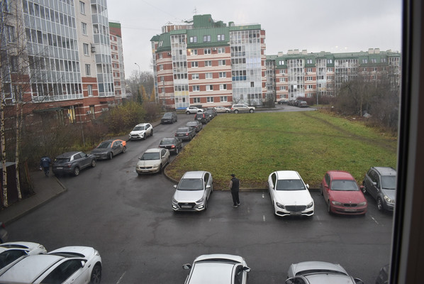 Продам двухкомнатную (2-комн.) квартиру, 2-я Жерновская ул, 26к2, Санкт-Петербург г