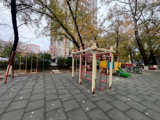 Продам однокомнатную (1-комн.) квартиру, Комарова б-р, 27к3, Ростов-на-Дону г