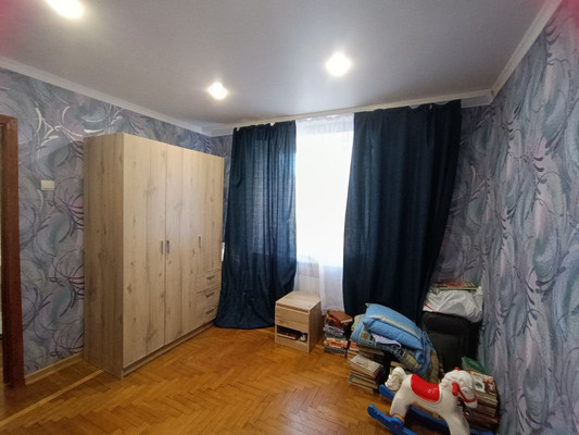 Продам двухкомнатную (2-комн.) квартиру, Космонавтов пр-кт, 10/2, Ростов-на-Дону г