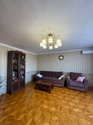 Продам двухкомнатную (2-комн.) квартиру, Парковая ул, 31, Анапа г