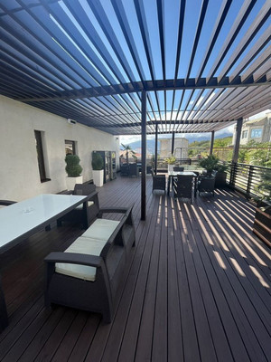 Продам торговое помещение 400 м2, Лазурная ул, 19а, Отрадное пгт