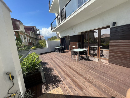 Продам торговое помещение 400 м2, Лазурная ул, 19а, Отрадное пгт