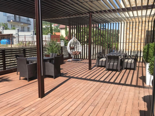 Продам торговое помещение 400 м2, Лазурная ул, 19а, Отрадное пгт