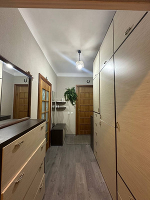 Продам трехкомнатную (3-комн.) квартиру, Индустриальная ул, 72, Краснодар г