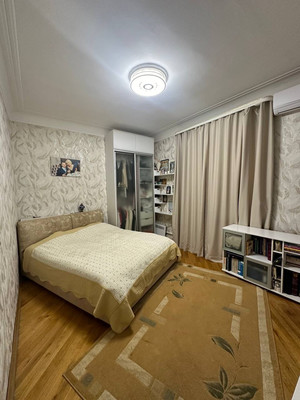 Продам трехкомнатную (3-комн.) квартиру, Индустриальная ул, 72, Краснодар г