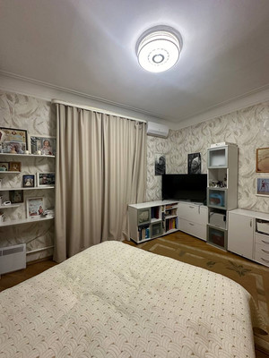 Продам трехкомнатную (3-комн.) квартиру, Индустриальная ул, 72, Краснодар г