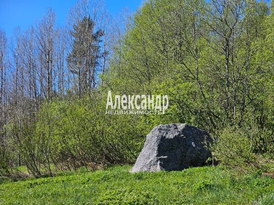 Продам участок 15 соток, ИЖС, район п. Харвиа тер, 200 км от города