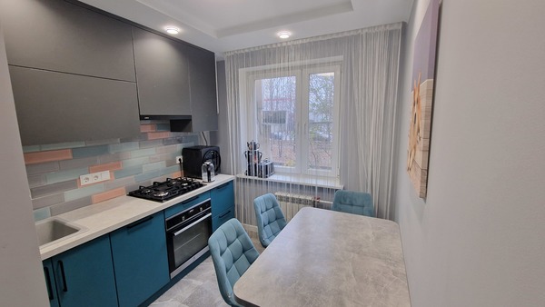 Продам трехкомнатную (3-комн.) квартиру, Курская ул, 4, Подольск г